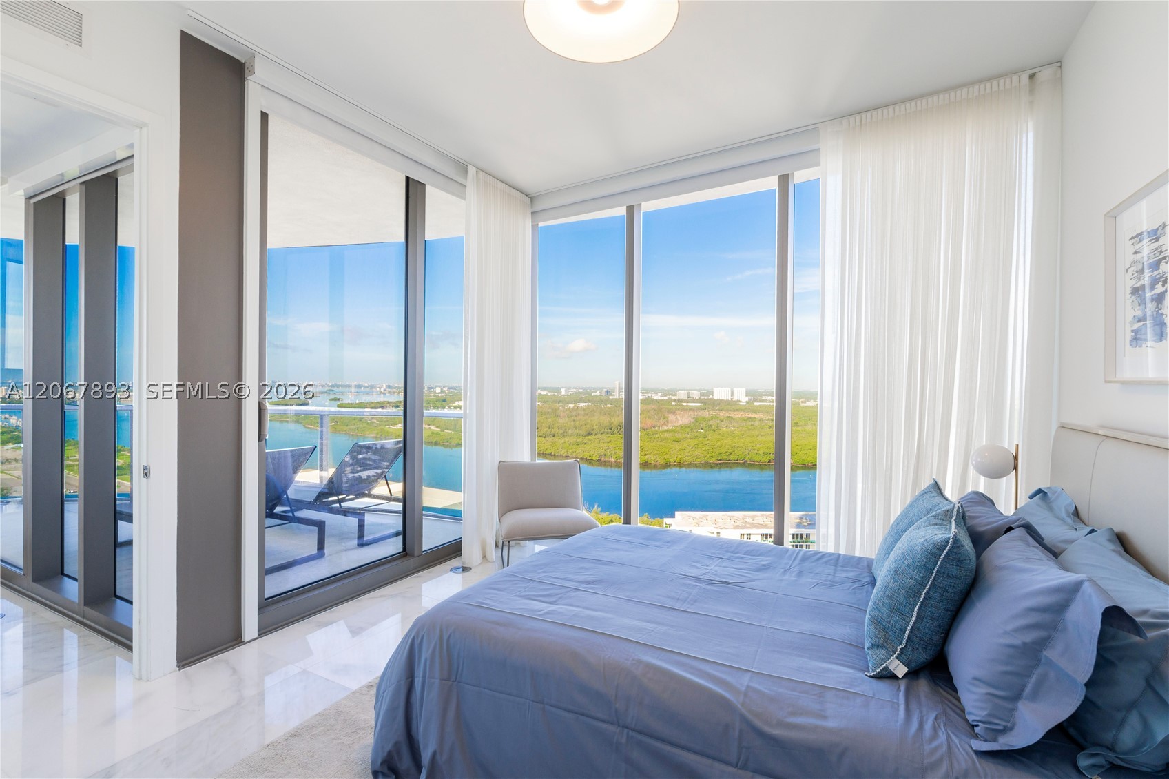 image Ritz-Carlton Sunny Isles Beach27