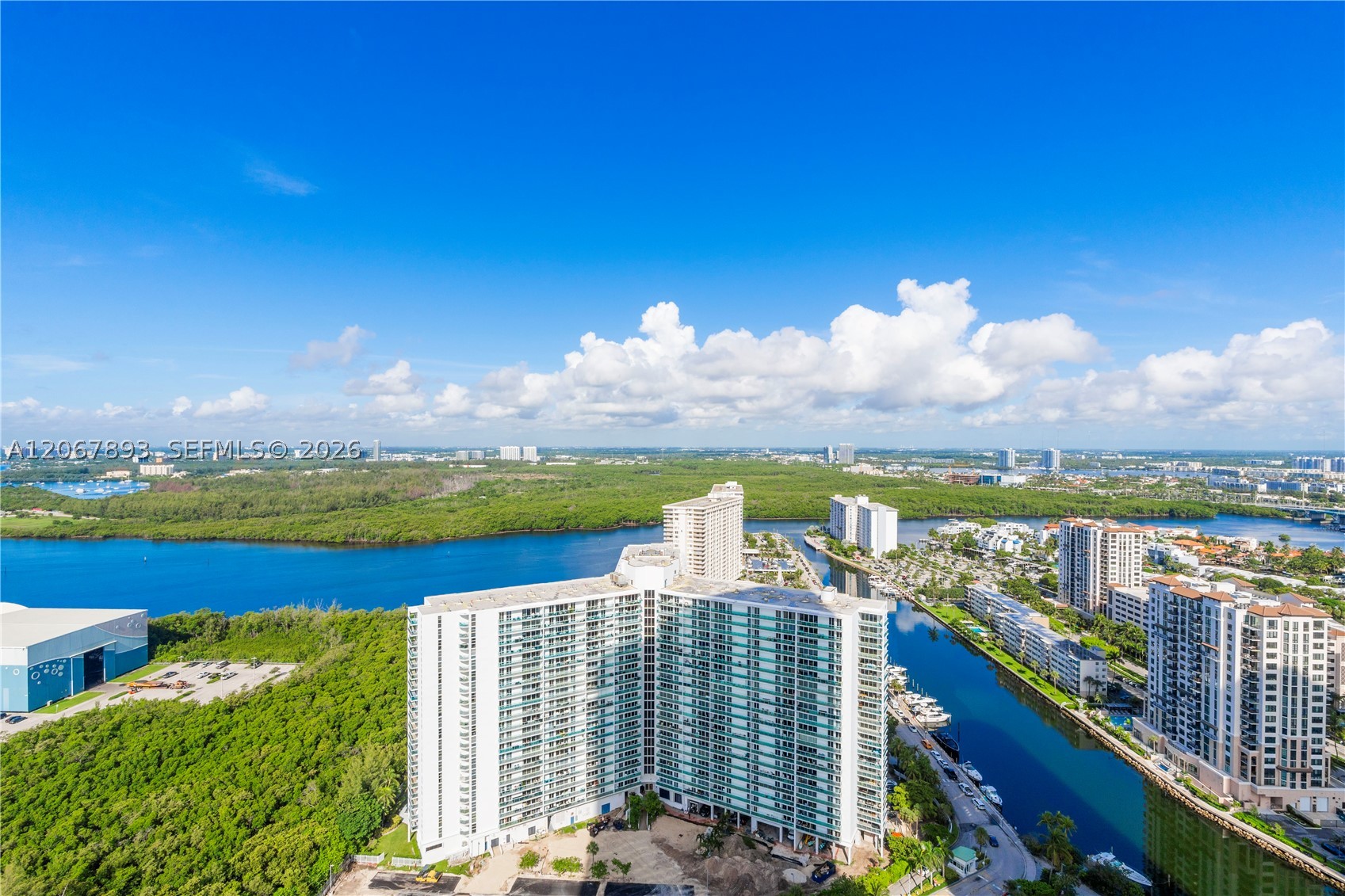 image Ritz-Carlton Sunny Isles Beach57
