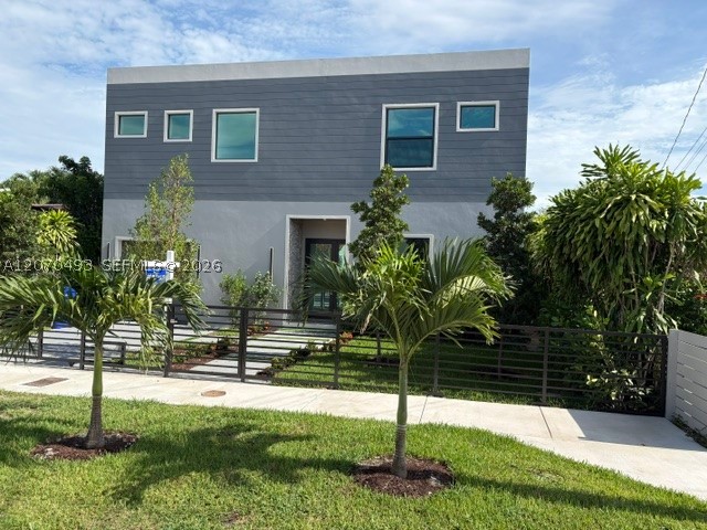 2239 SW 14th St