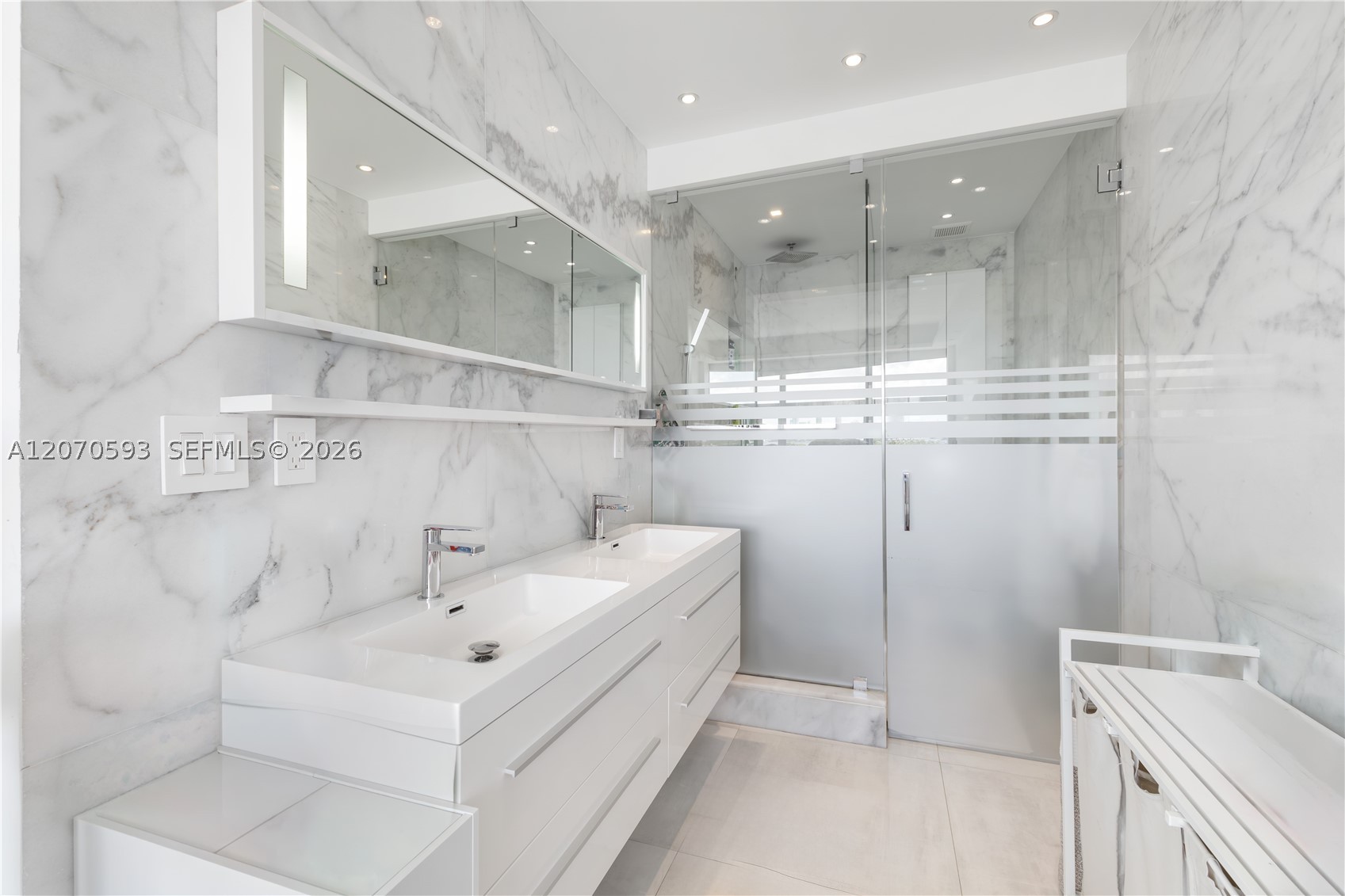 3 Island Ave #14D Miami Beach, FL 33139