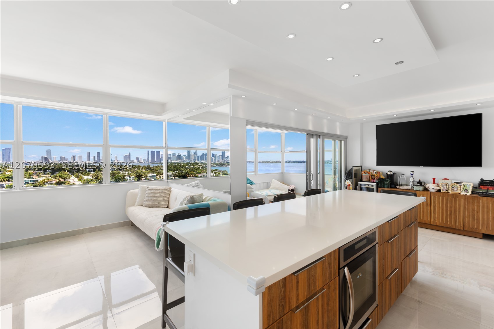 3 Island Ave #14D Miami Beach, FL 33139