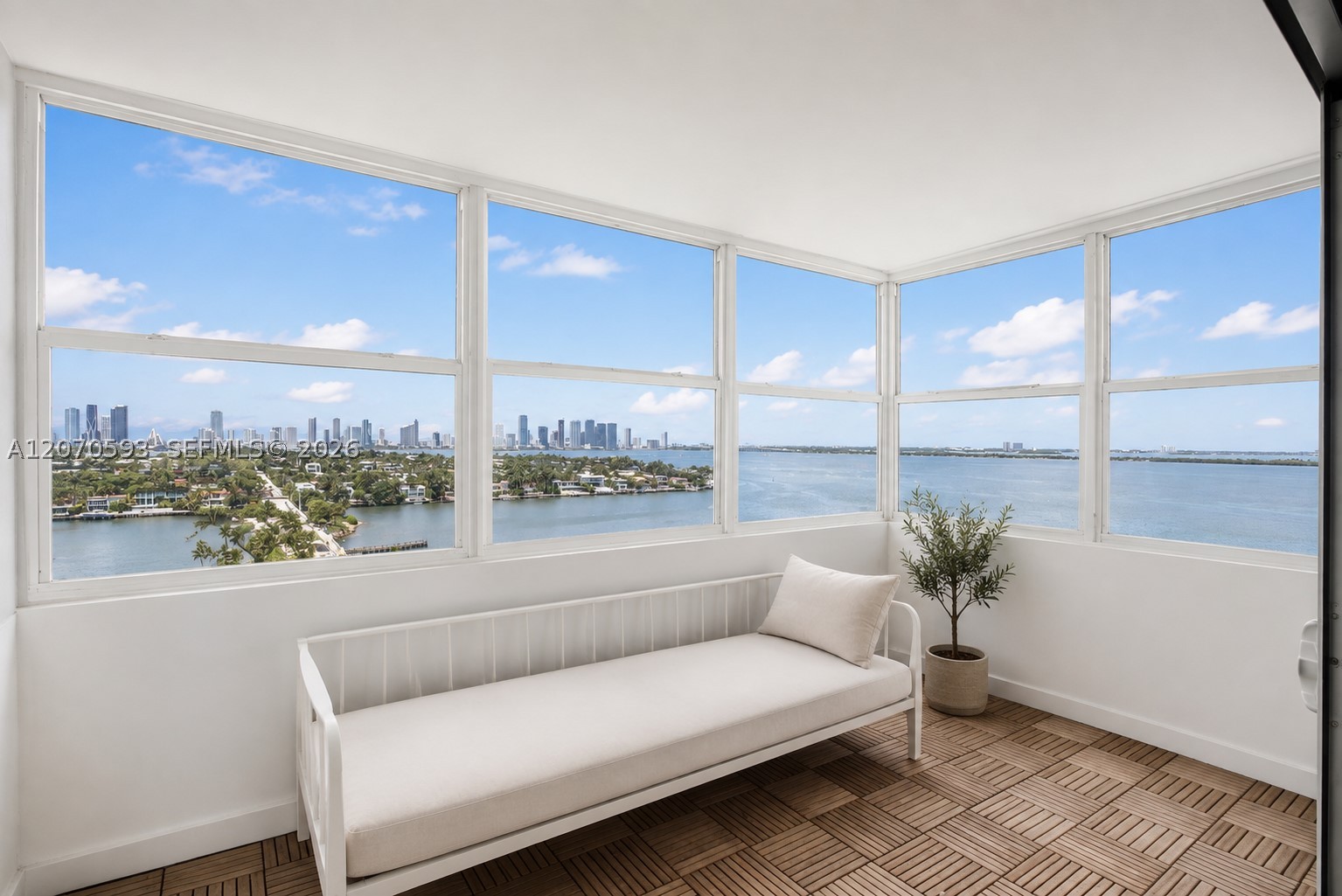 3 Island Ave #14D Miami Beach, FL 33139
