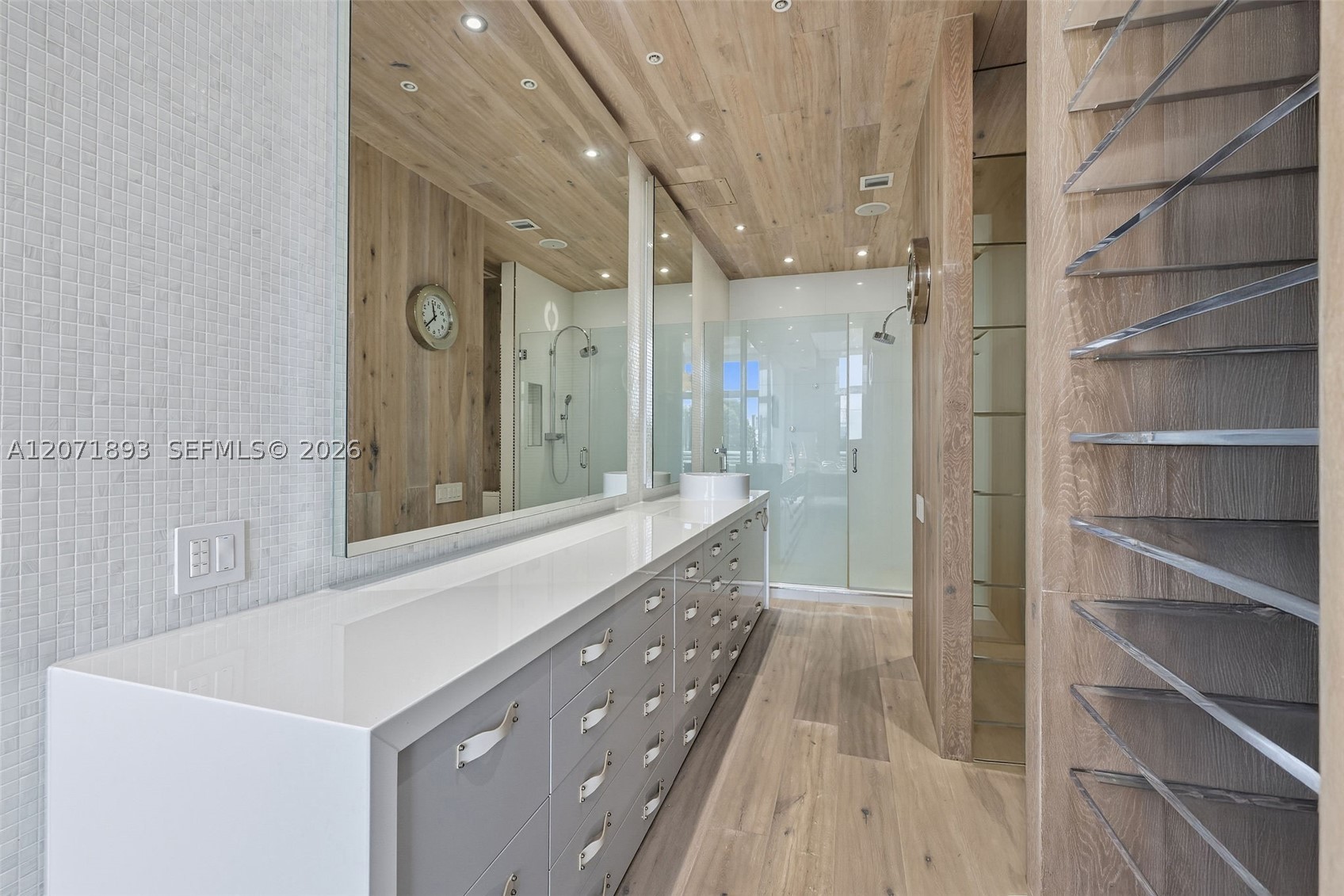 image Meridian Lofts18