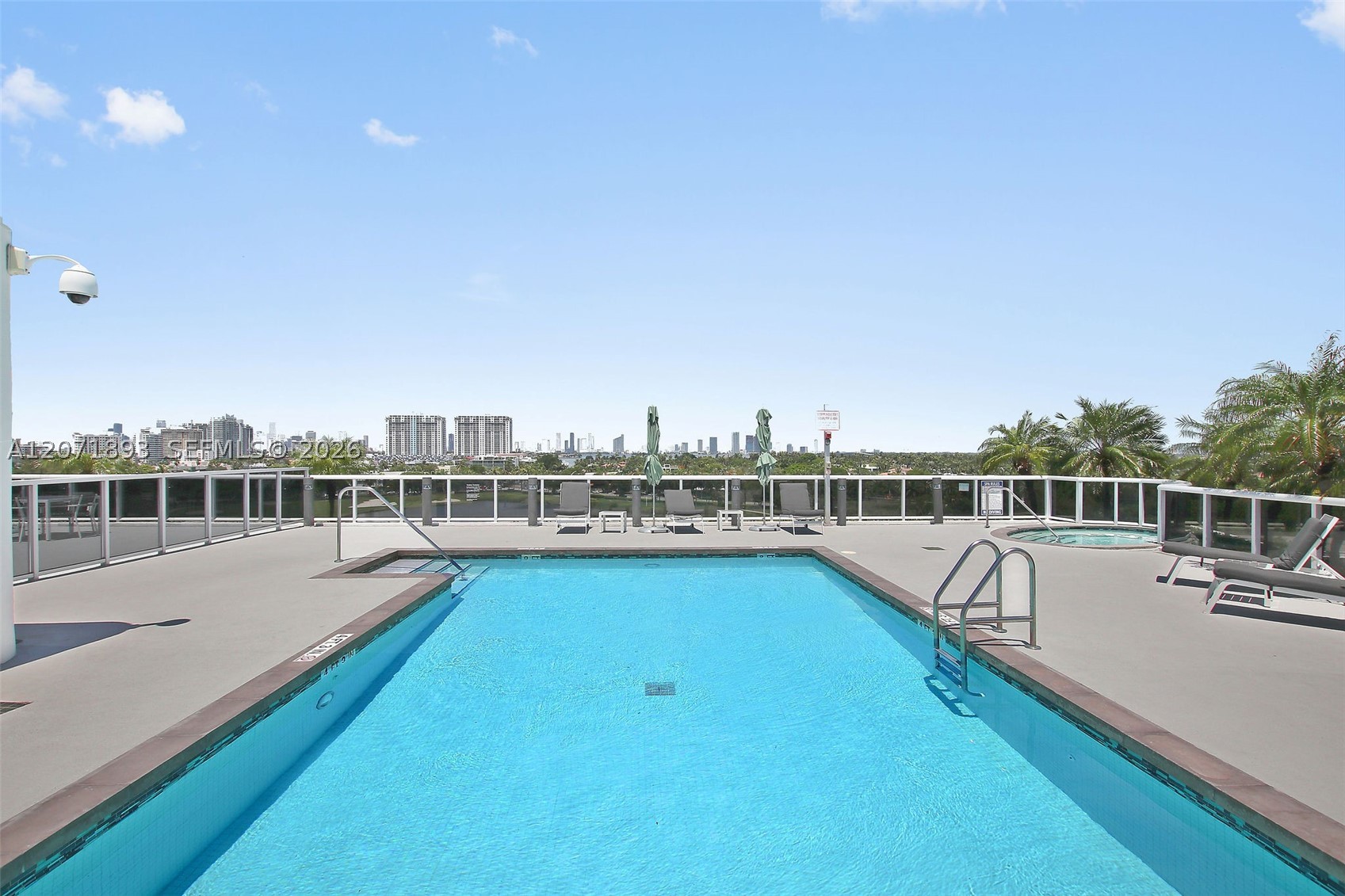image Meridian Lofts25