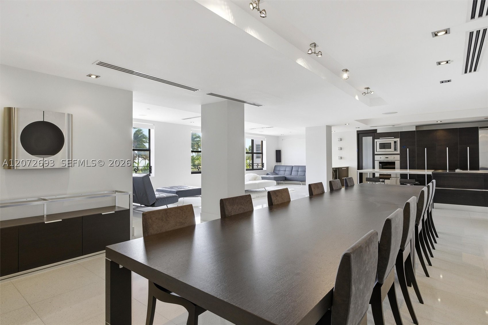 1330 Ocean Dr #3CA