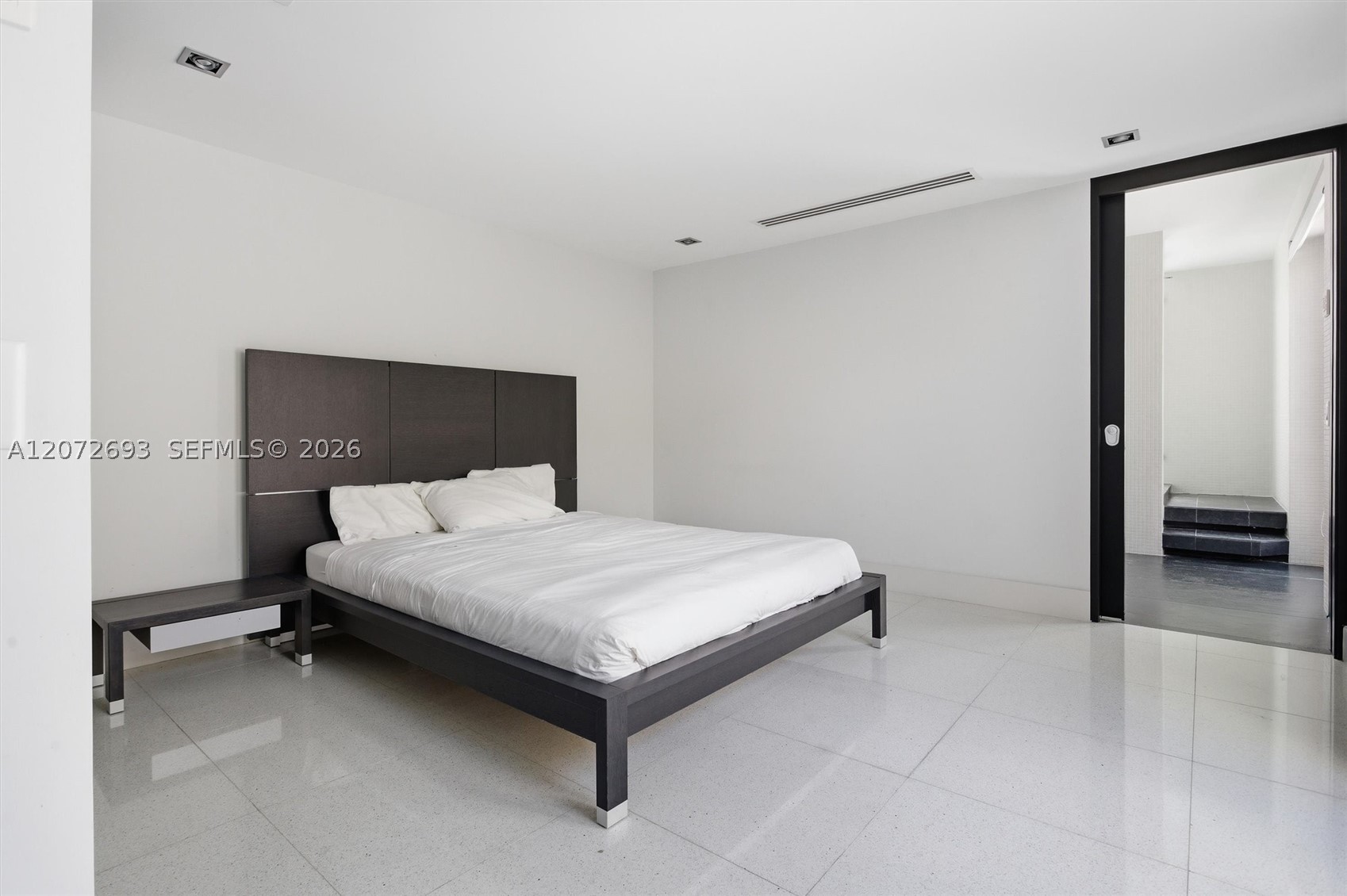 1330 Ocean Dr #3CA Miami Beach, FL 33139