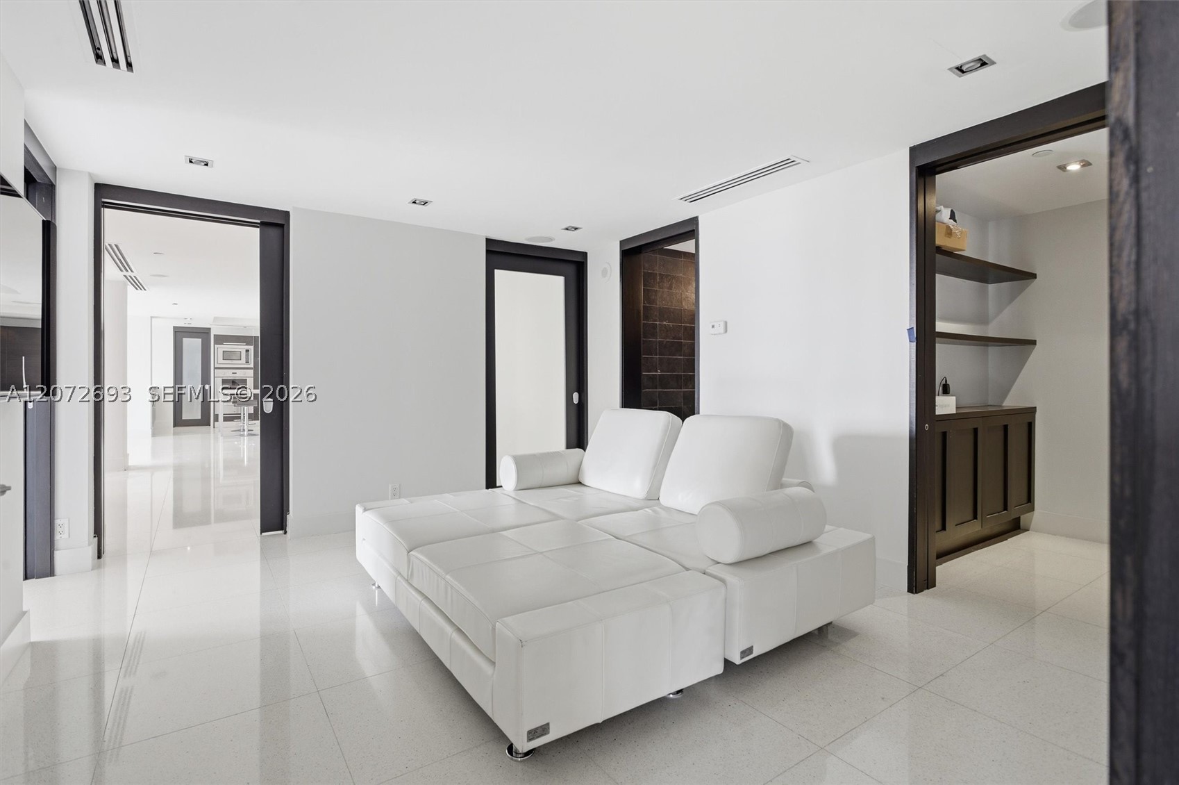 1330 Ocean Dr #3CA Miami Beach, FL 33139