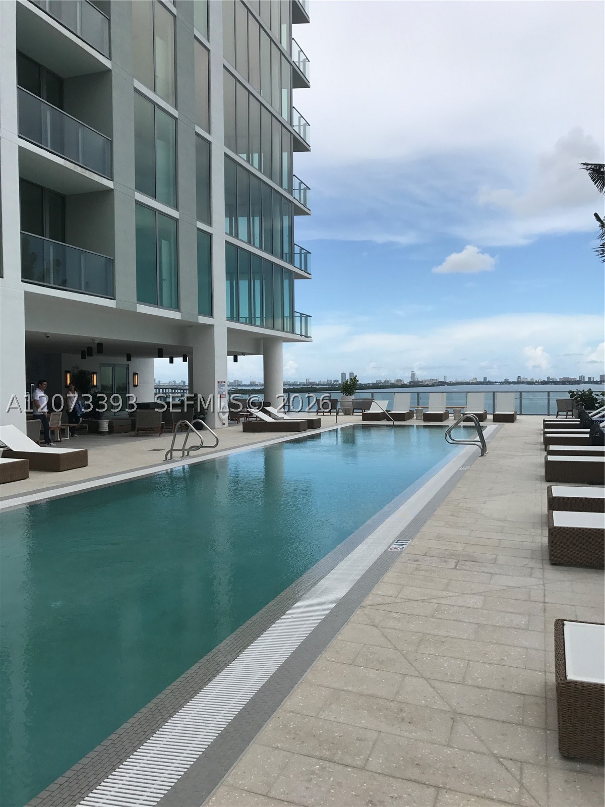 image Biscayne Beach4