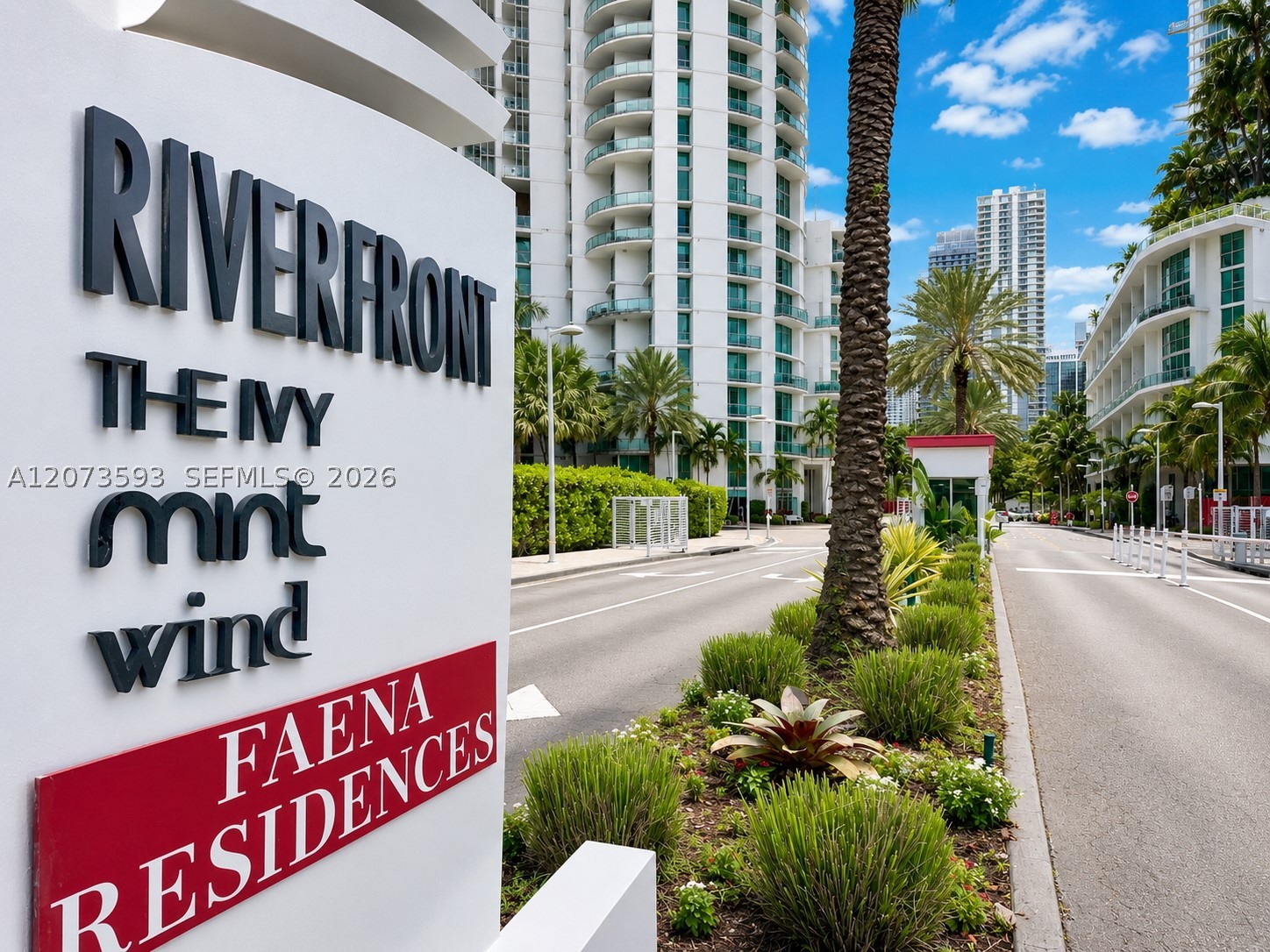 350 S Miami Ave #2215