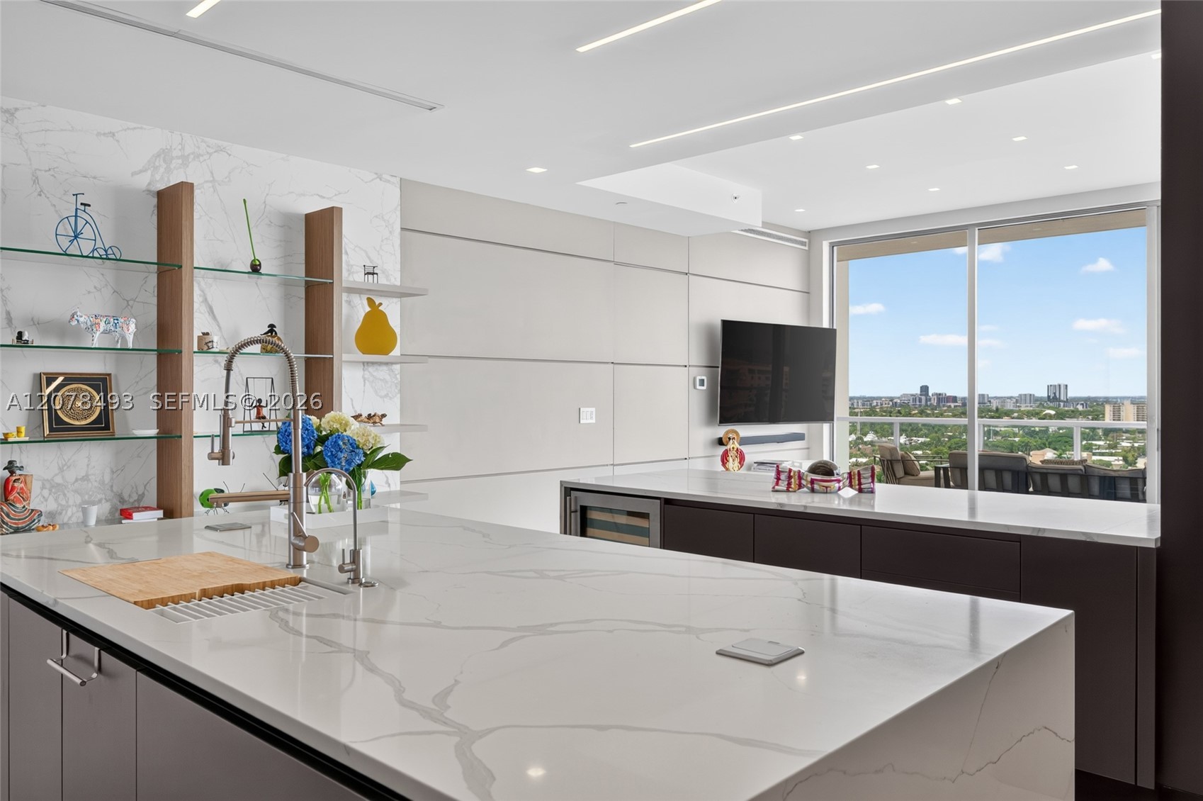 920 Intracoastal Dr #PH2 Fort Lauderdale, FL 33304