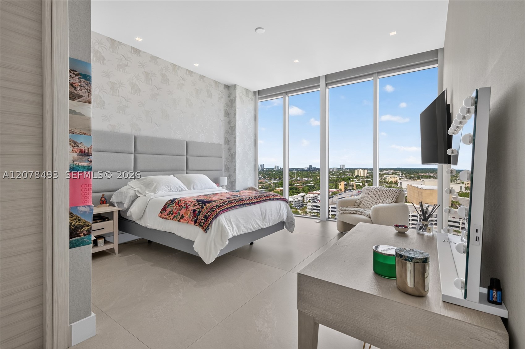 920 Intracoastal Dr #PH2 Fort Lauderdale, FL 33304