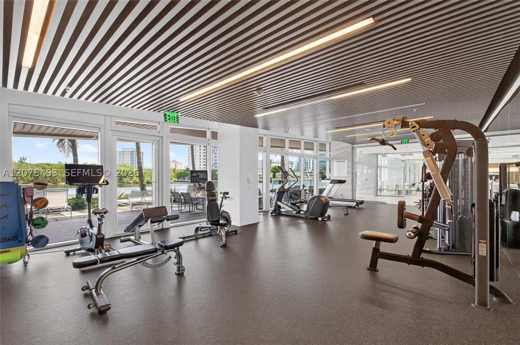 920 Intracoastal Dr #PH2 Fort Lauderdale, FL 33304