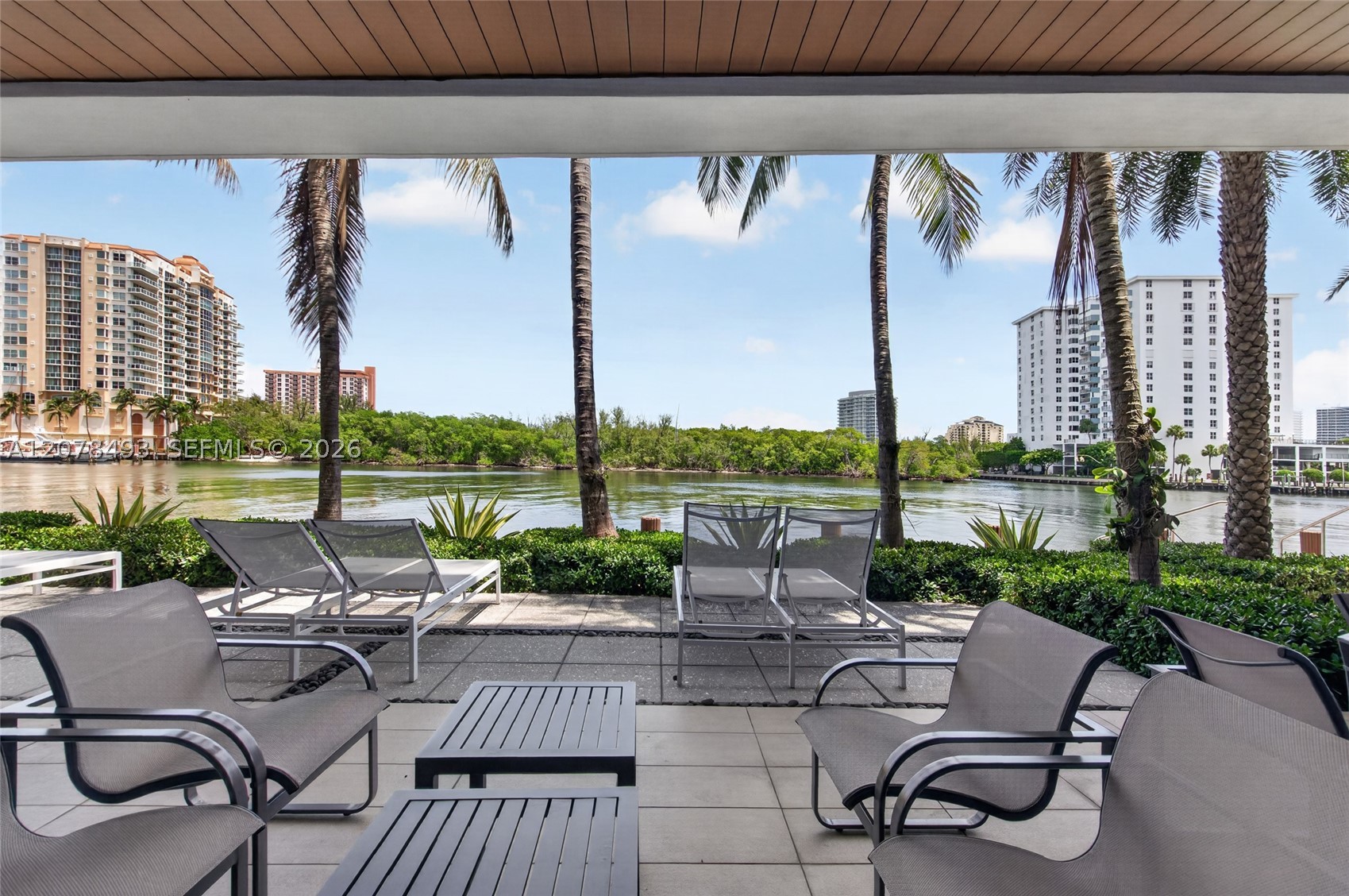 920 Intracoastal Dr #PH2 Fort Lauderdale, FL 33304