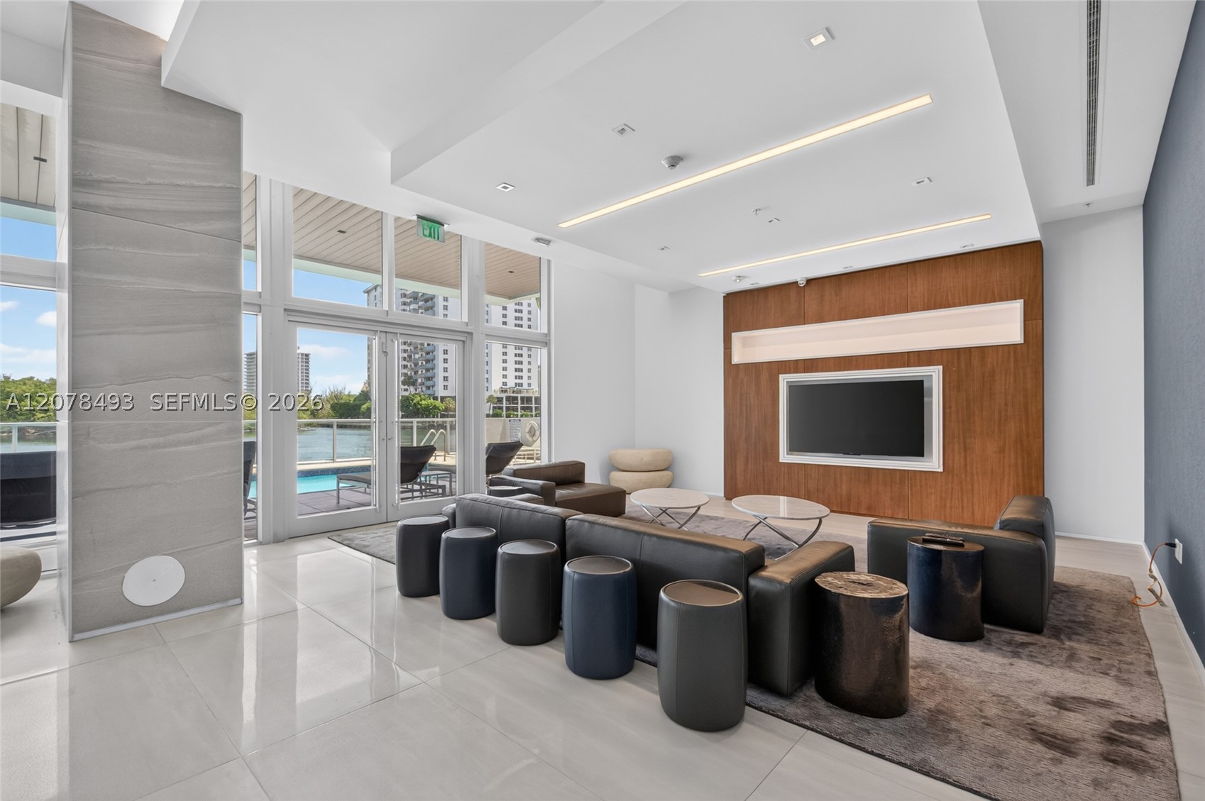 920 Intracoastal Dr #PH2 Fort Lauderdale, FL 33304