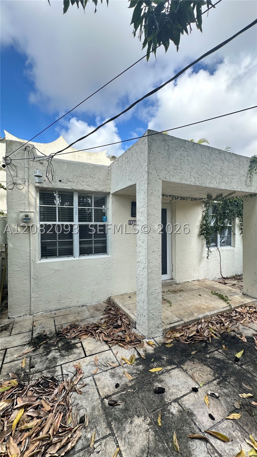 2228 SW 58th Ct