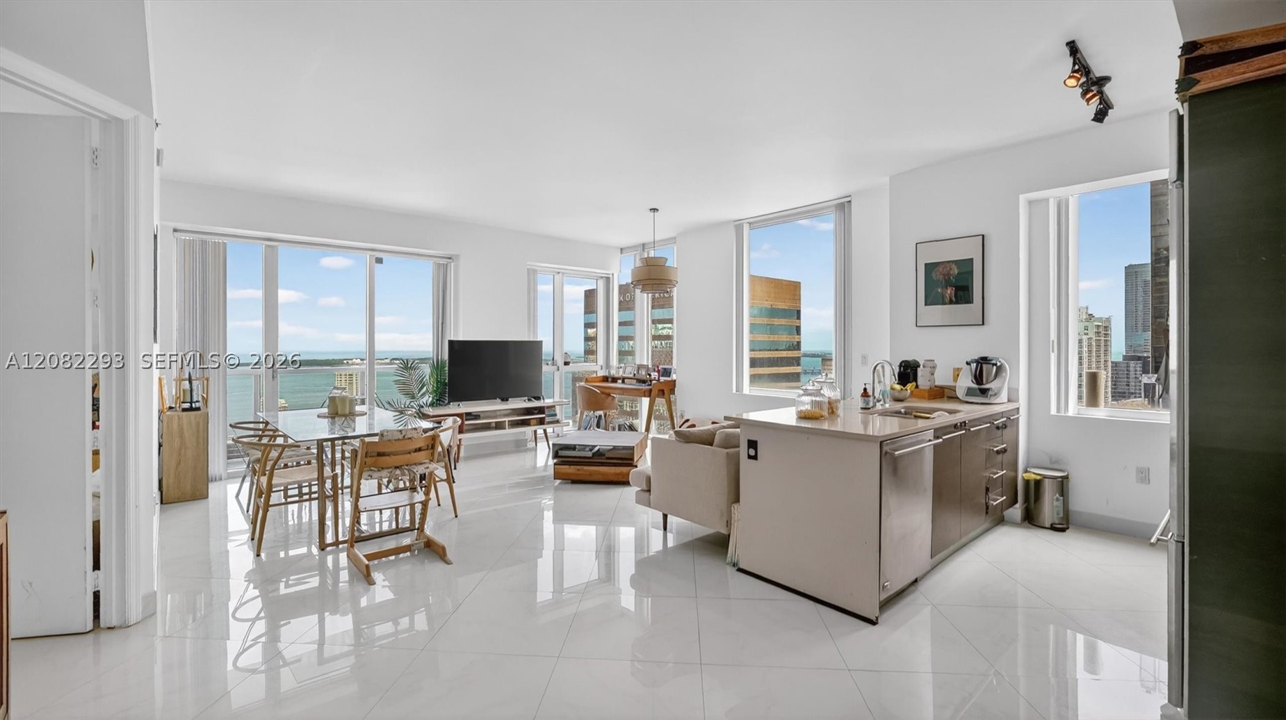 image 500 Brickell East1