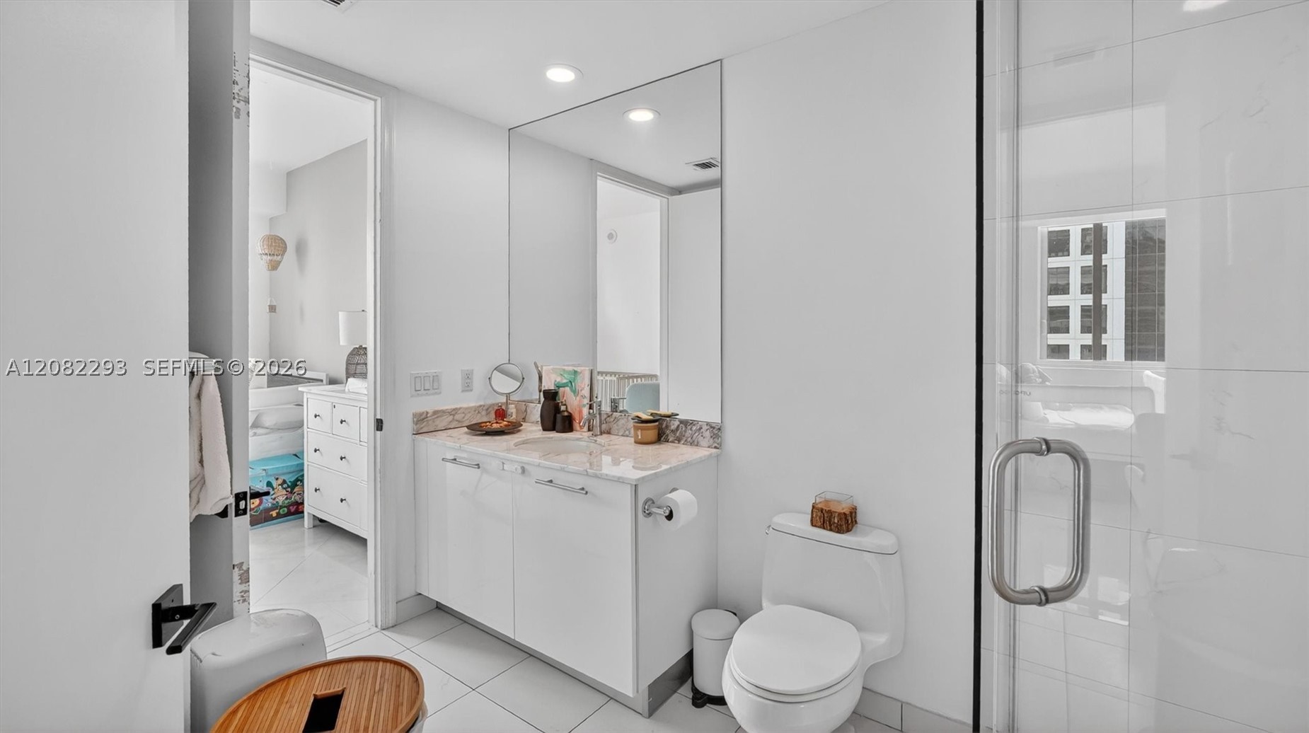 image 500 Brickell East25