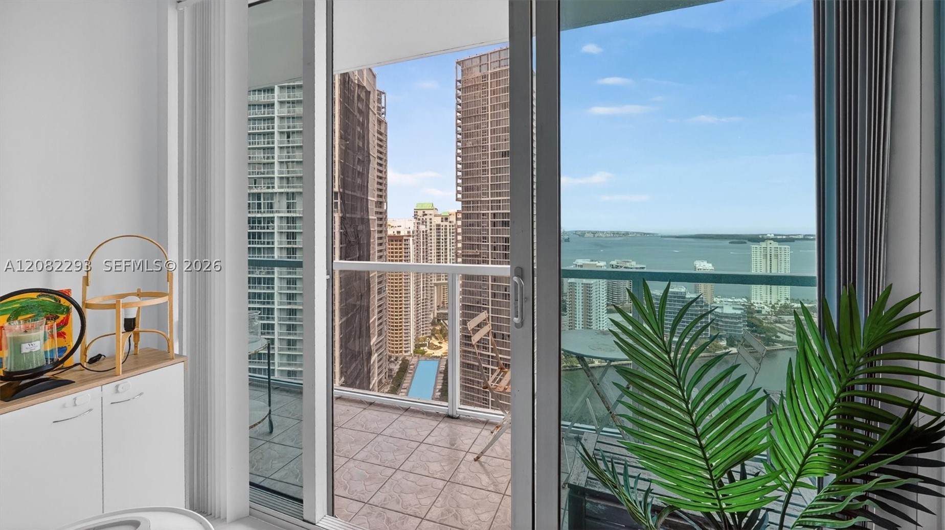 image 500 Brickell East33
