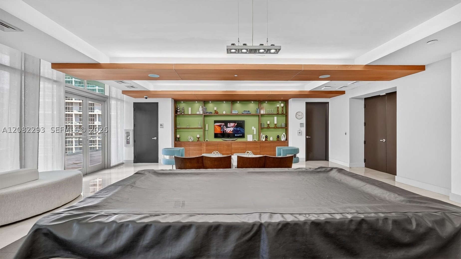 image 500 Brickell East40