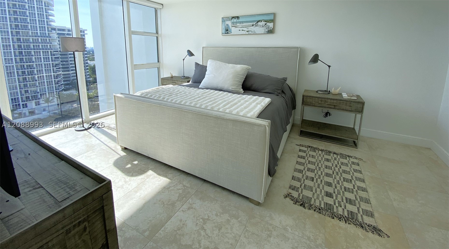 image Harbour House17