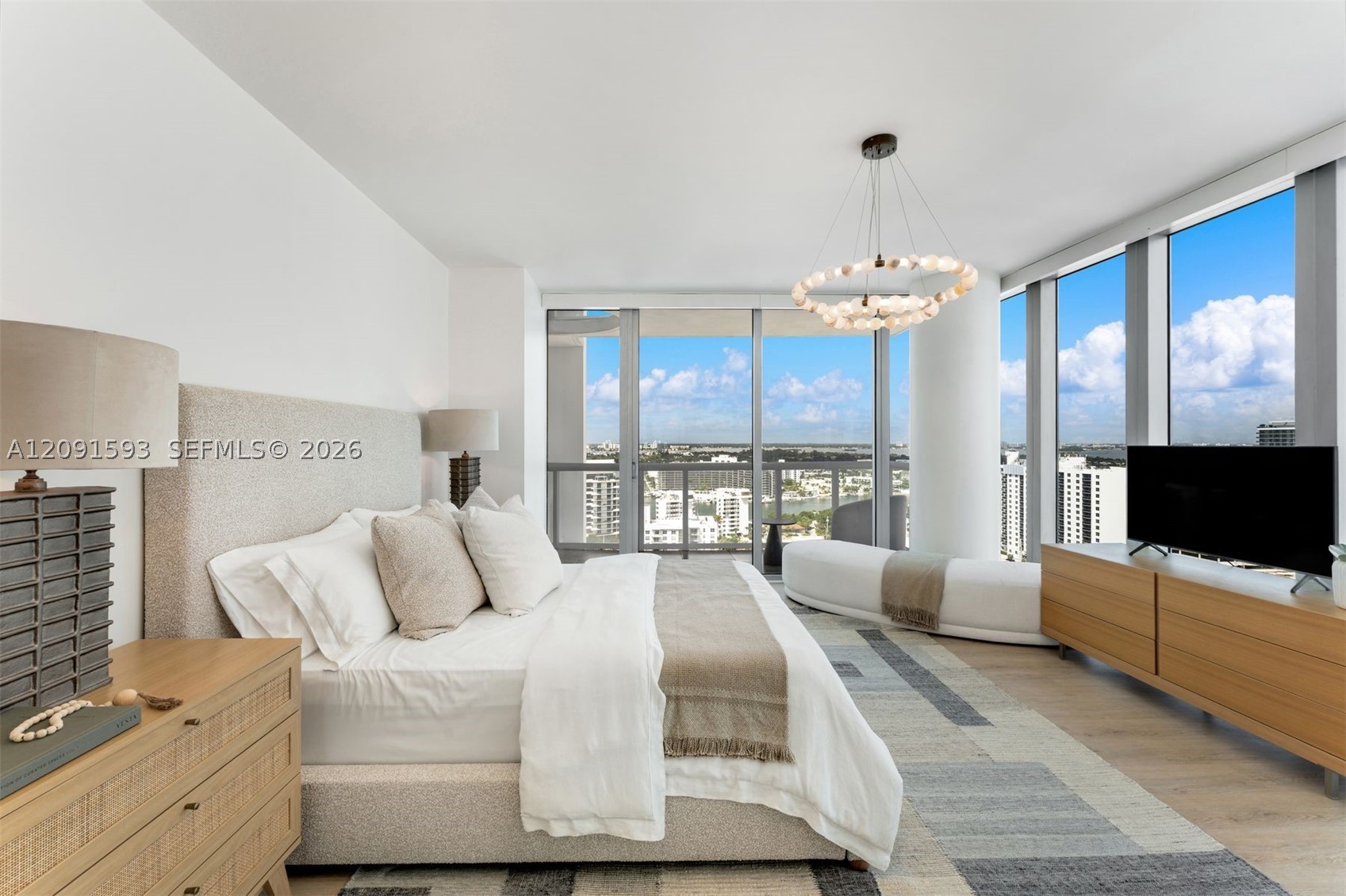 6799 Collins Ave #LPH02 Miami Beach, FL 33141