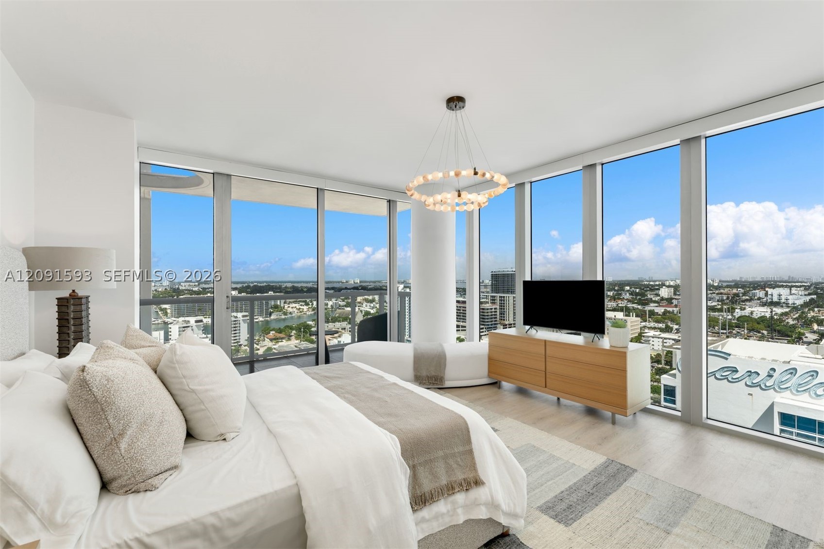 6799 Collins Ave #LPH02 Miami Beach, FL 33141
