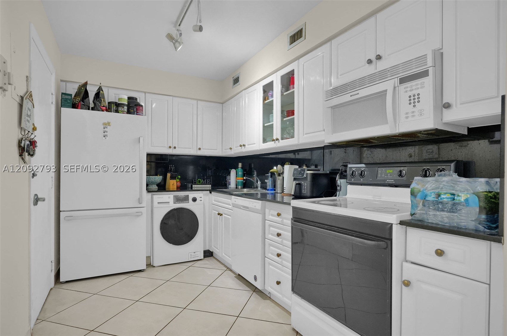 6770 Indian Crk Dr #8R Miami Beach, FL 33141