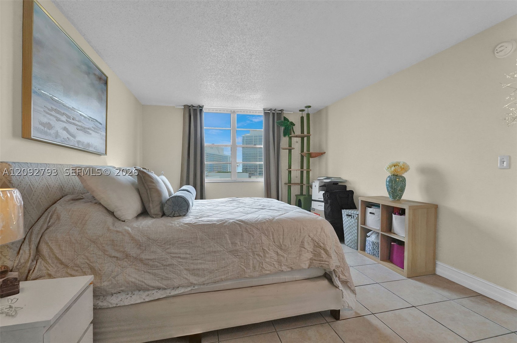 6770 Indian Crk Dr #8R Miami Beach, FL 33141