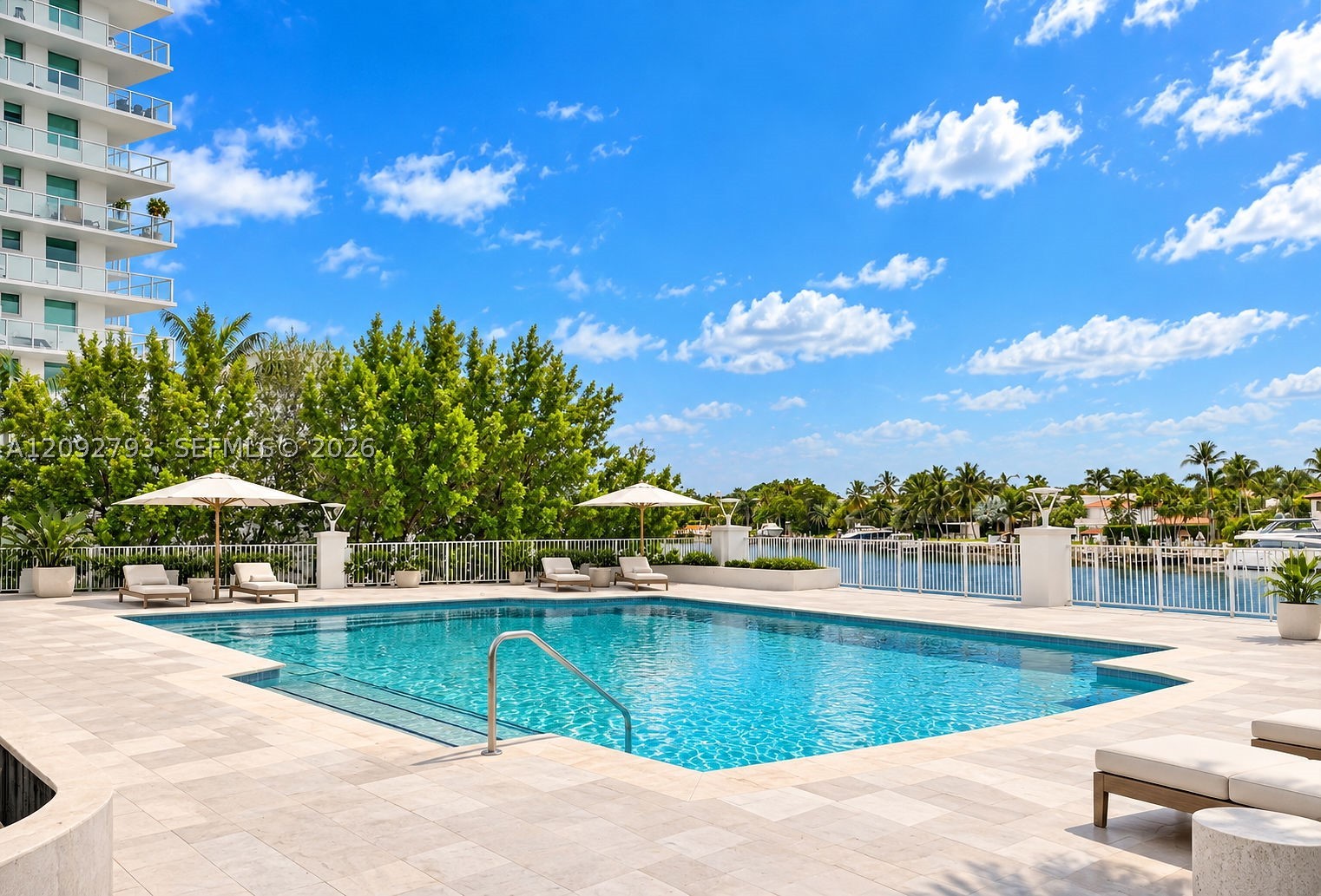 6770 Indian Crk Dr #8R Miami Beach, FL 33141