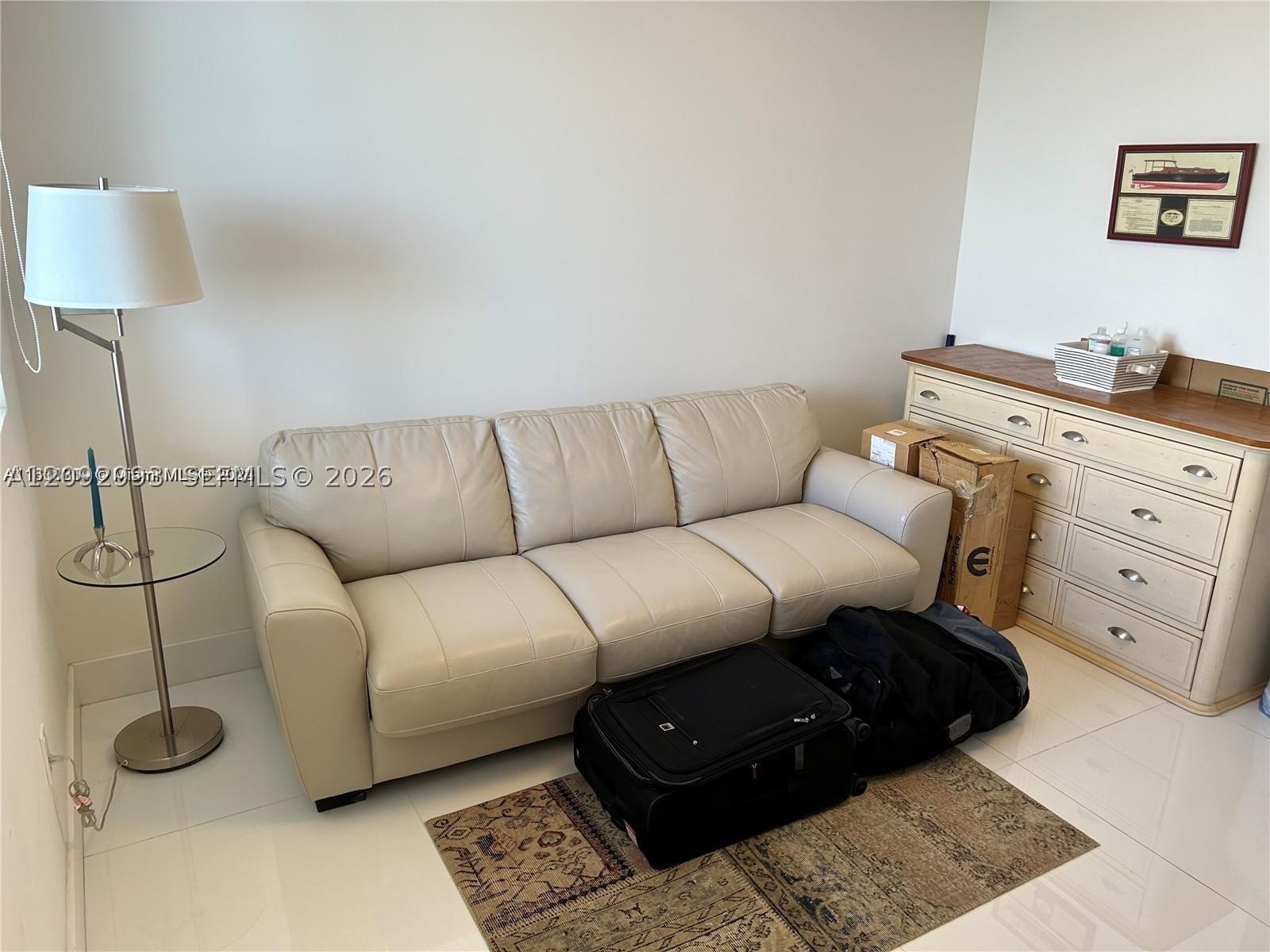 image Bay House18