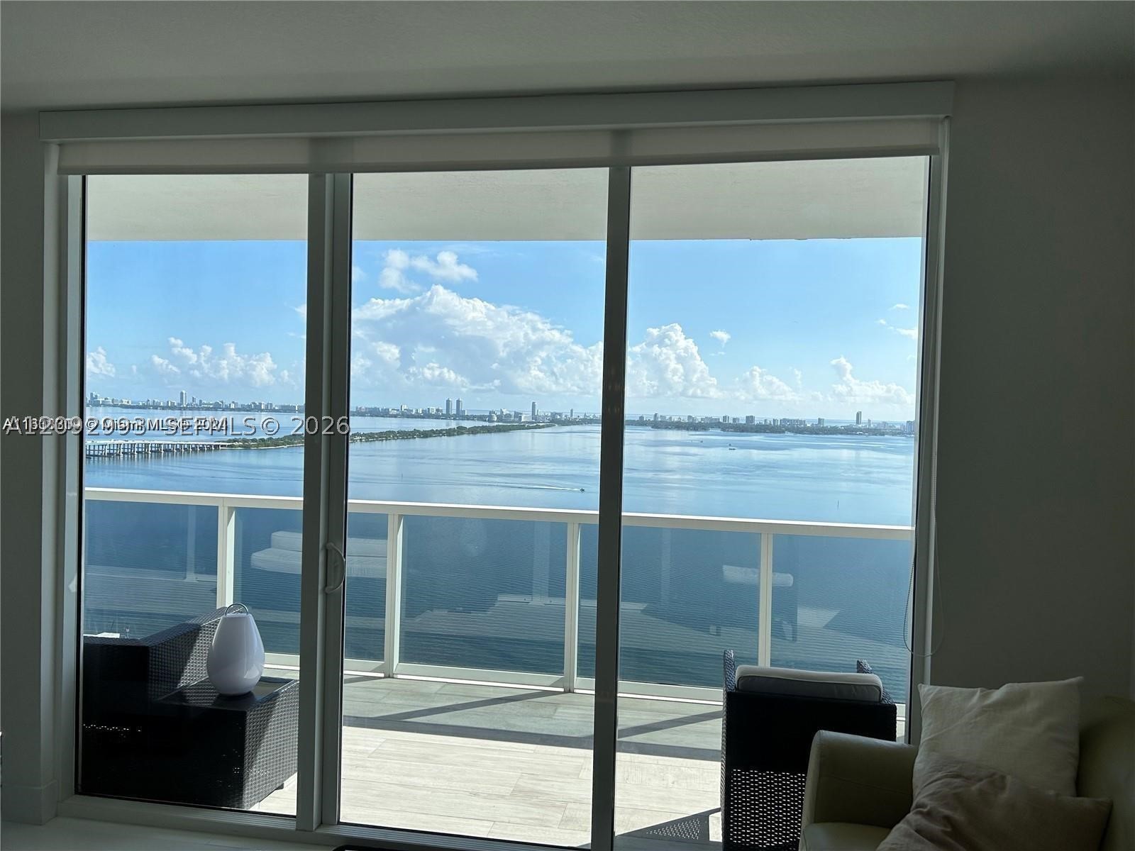image Bay House1