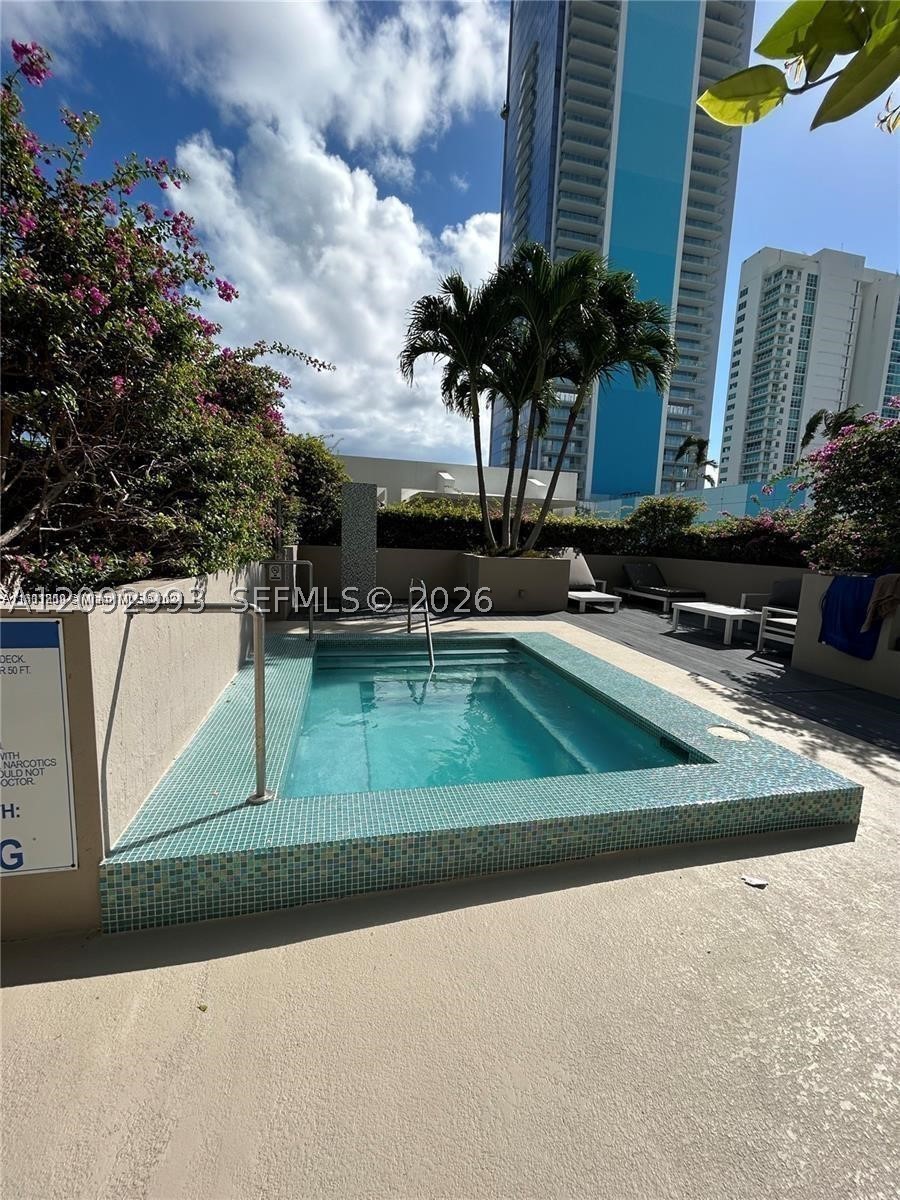 image Bay House24