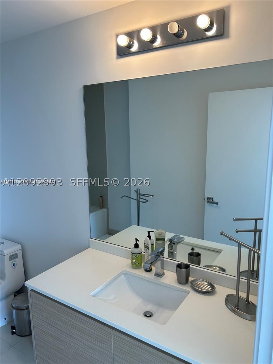 image Bay House25