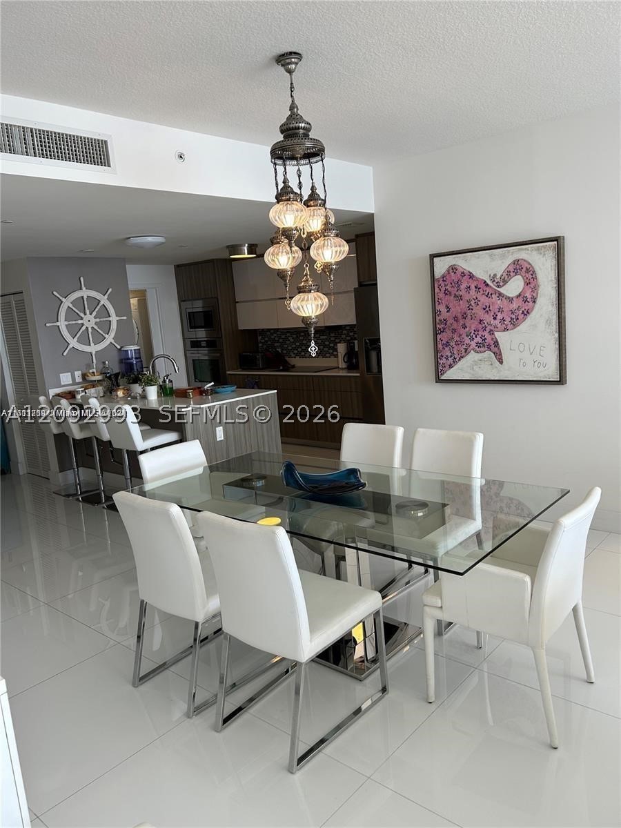 image Bay House32