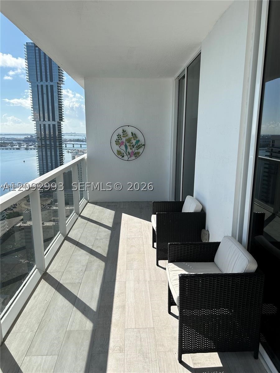 image Bay House7