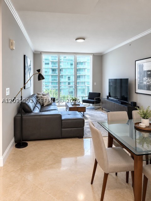 image Brickell on the River North1