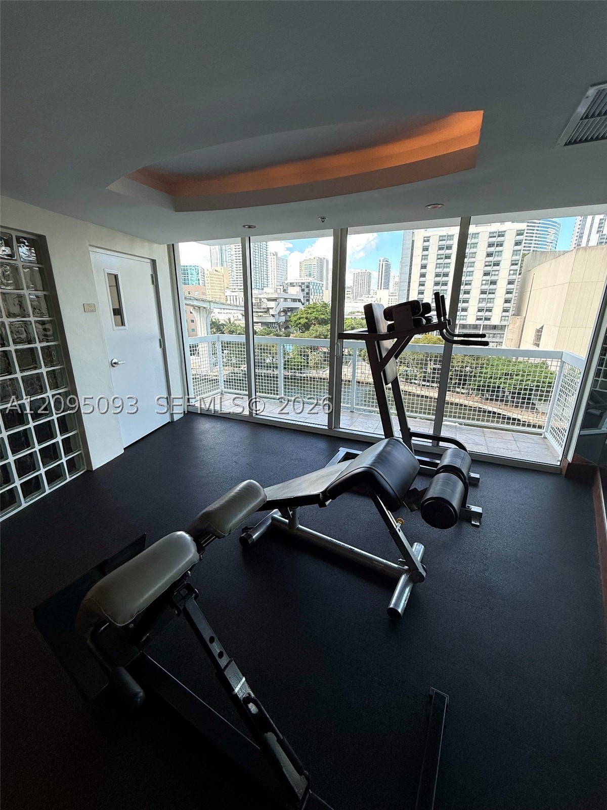 image Brickell on the River North21