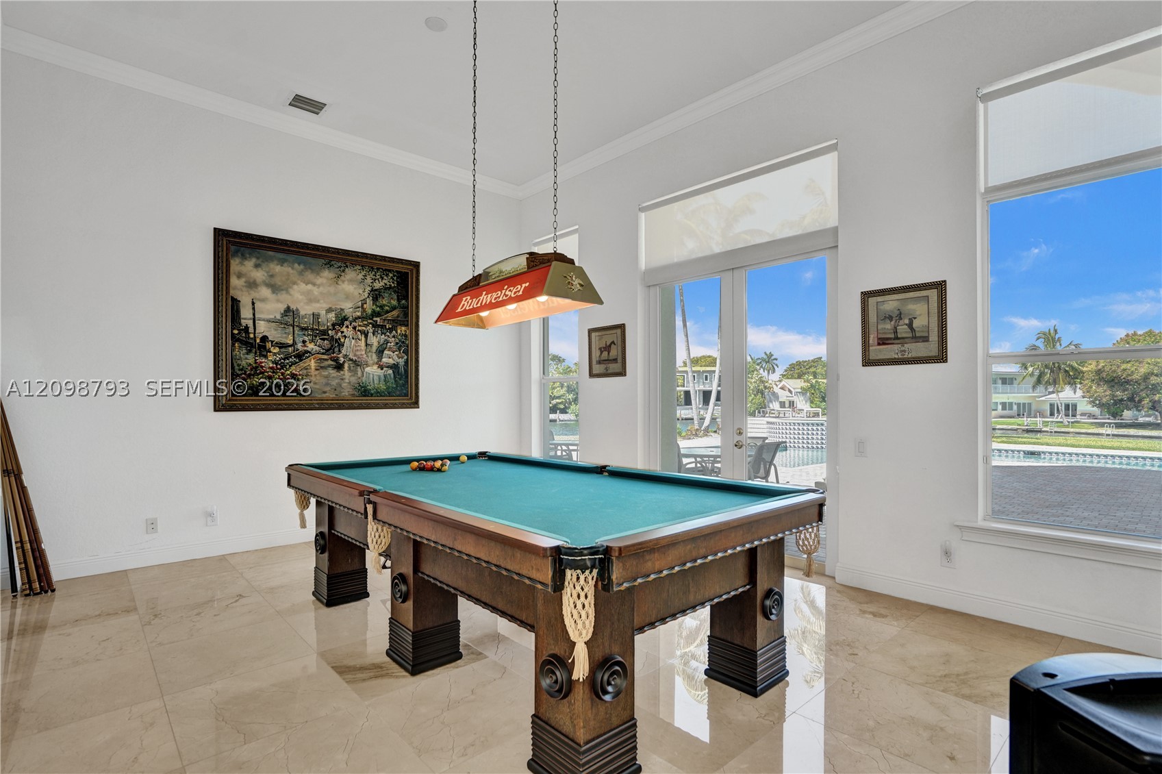 1130 Harbor Ct Hollywood, FL 33019