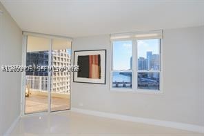 image Courvoisier Courts16