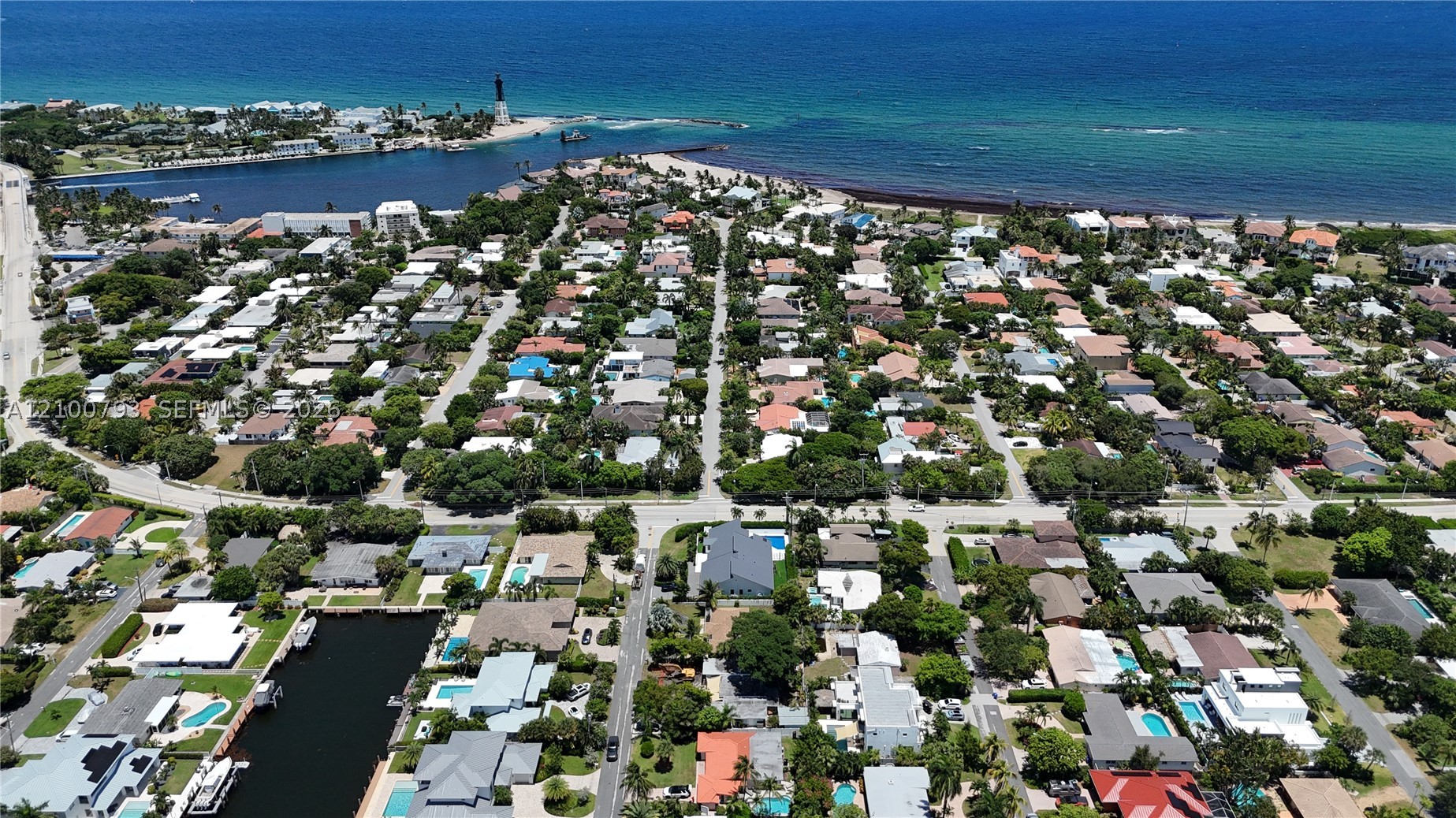 3208 Beacon St Pompano Beach, FL 33062