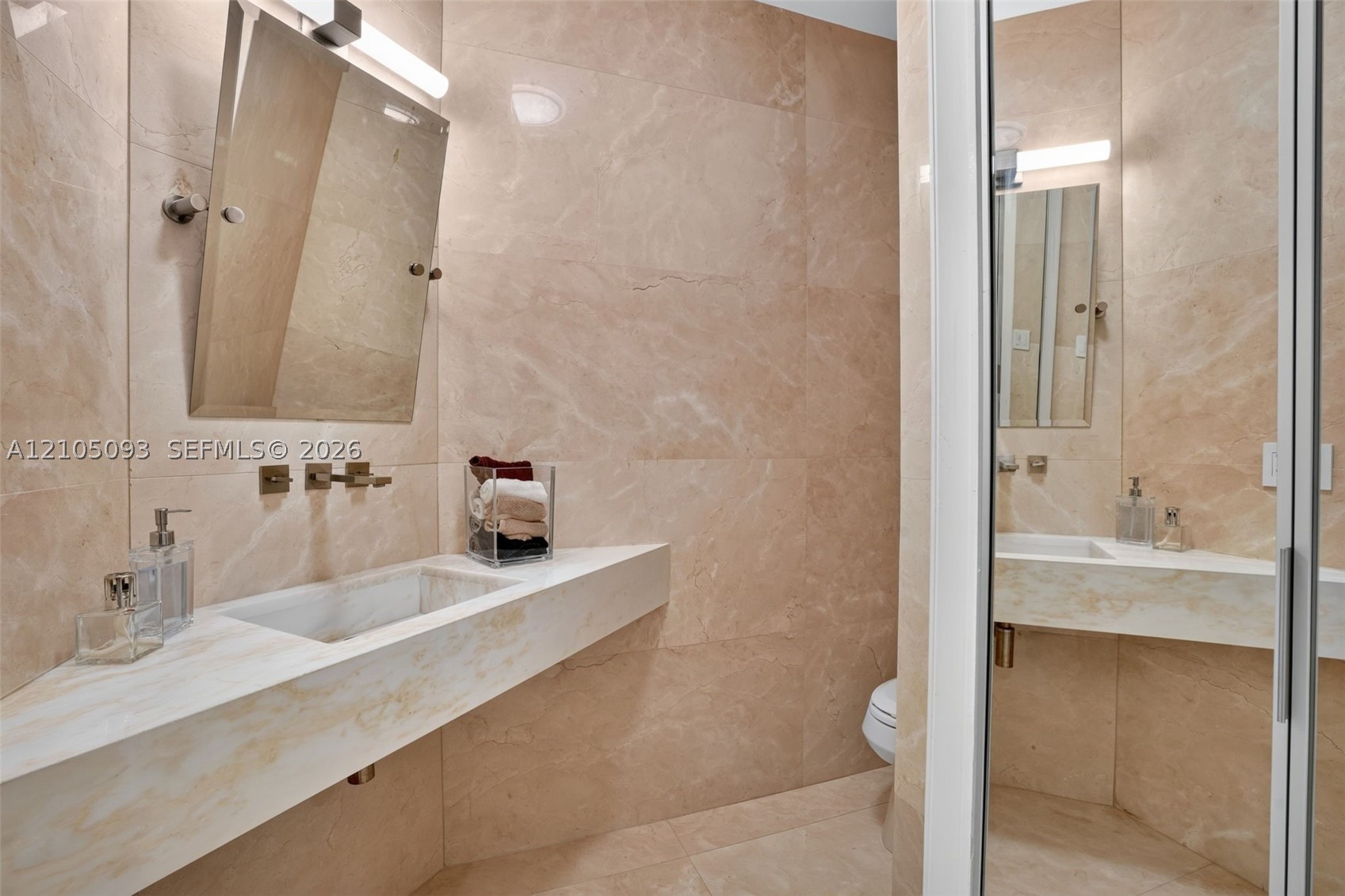 image Trump Palace10