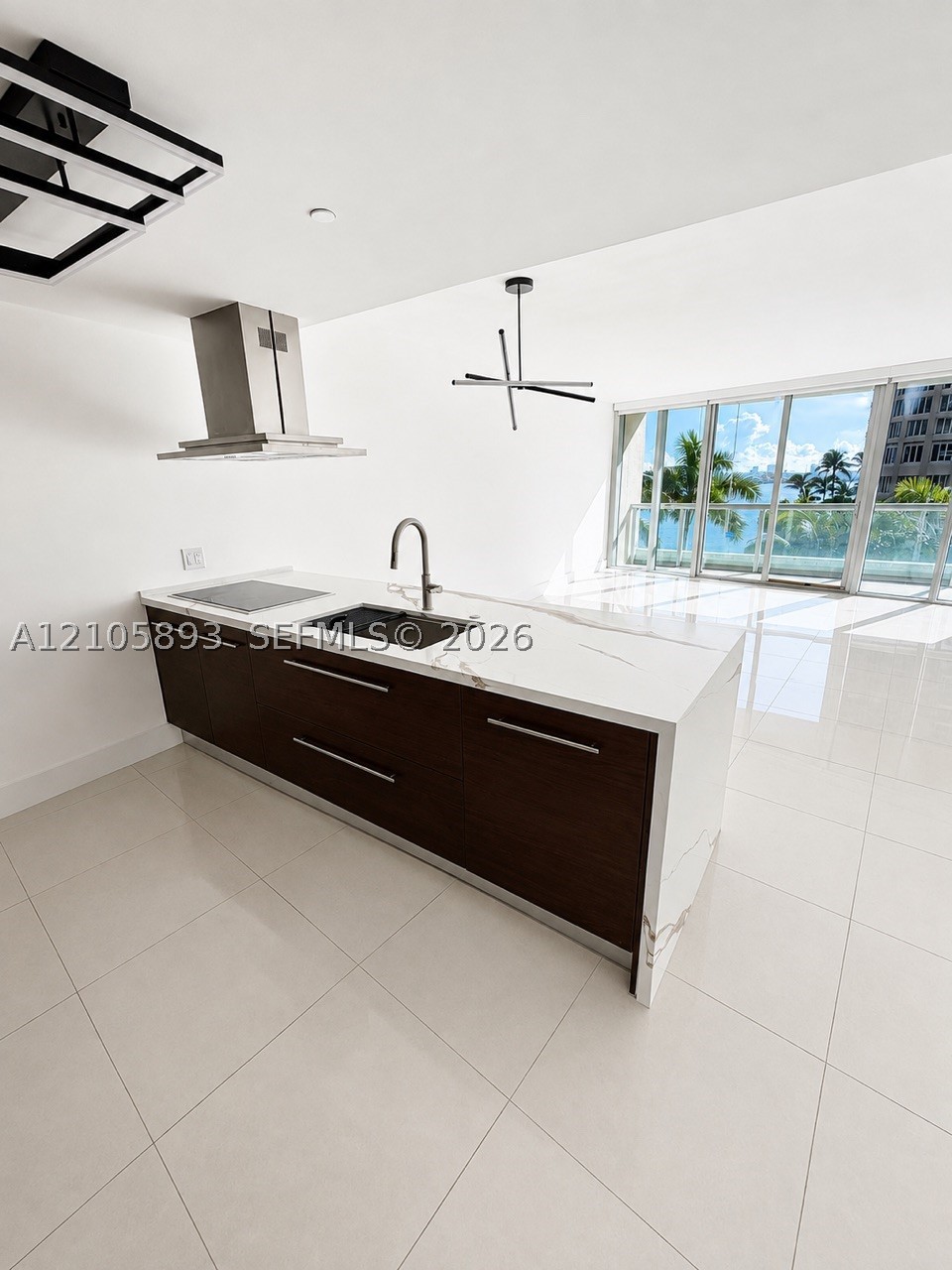 image Icon Brickell I1