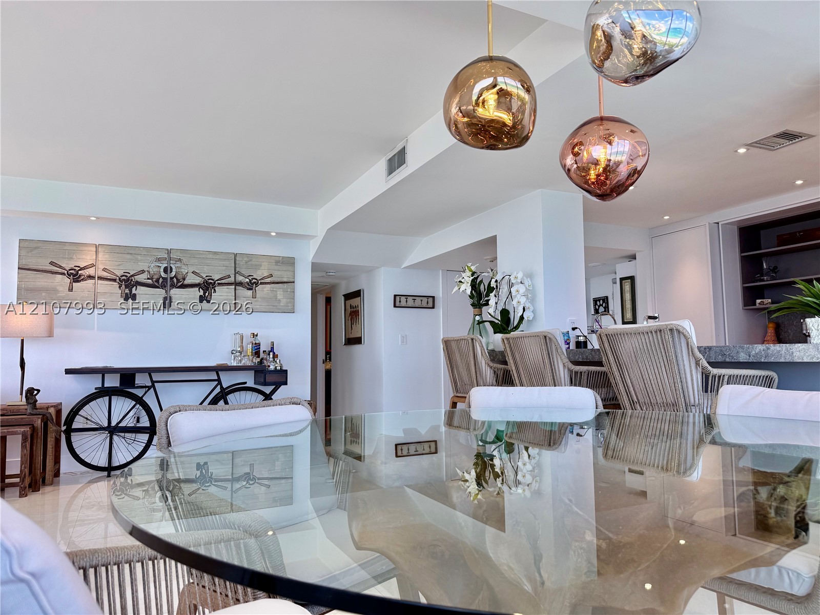 image Harbour House11