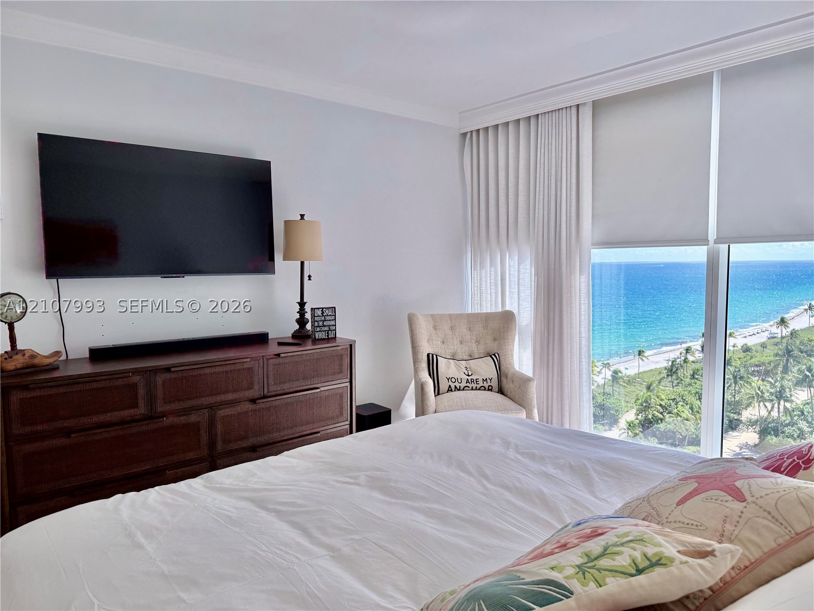 image Harbour House34