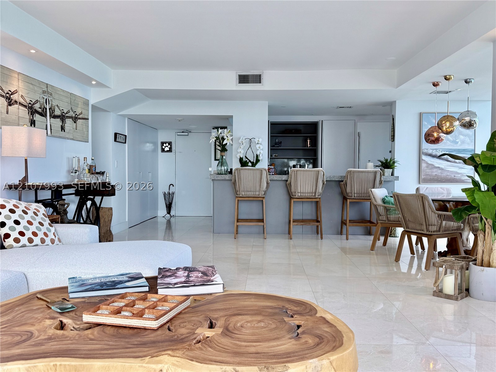 image Harbour House7