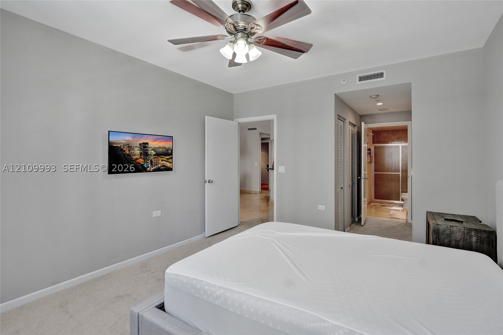801 Brickell Key Blvd #808 Miami, FL 33131