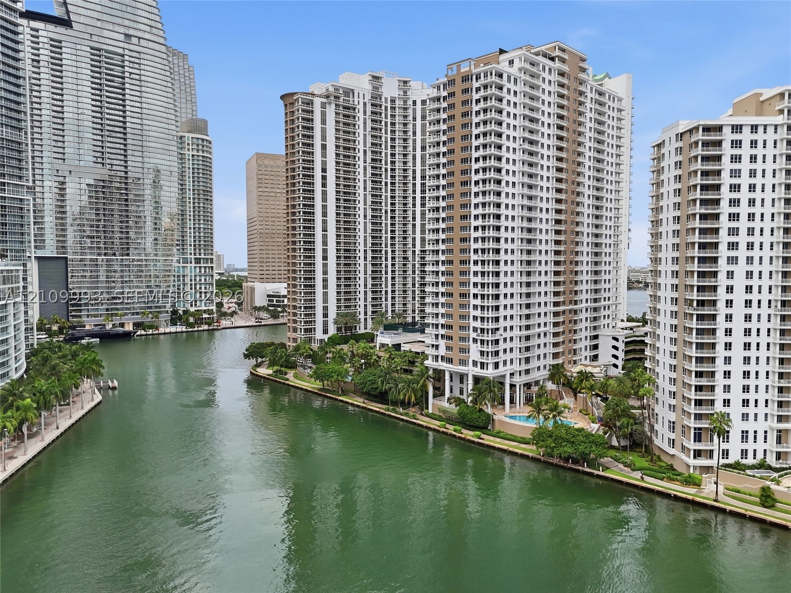 801 Brickell Key Blvd #808 Miami, FL 33131