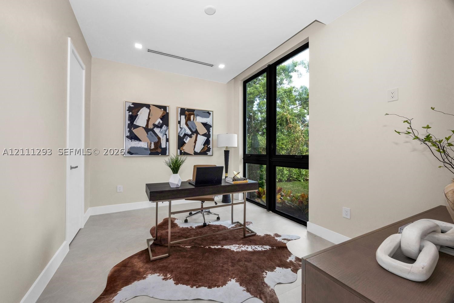 5765 SW 47th St Miami, FL 33155