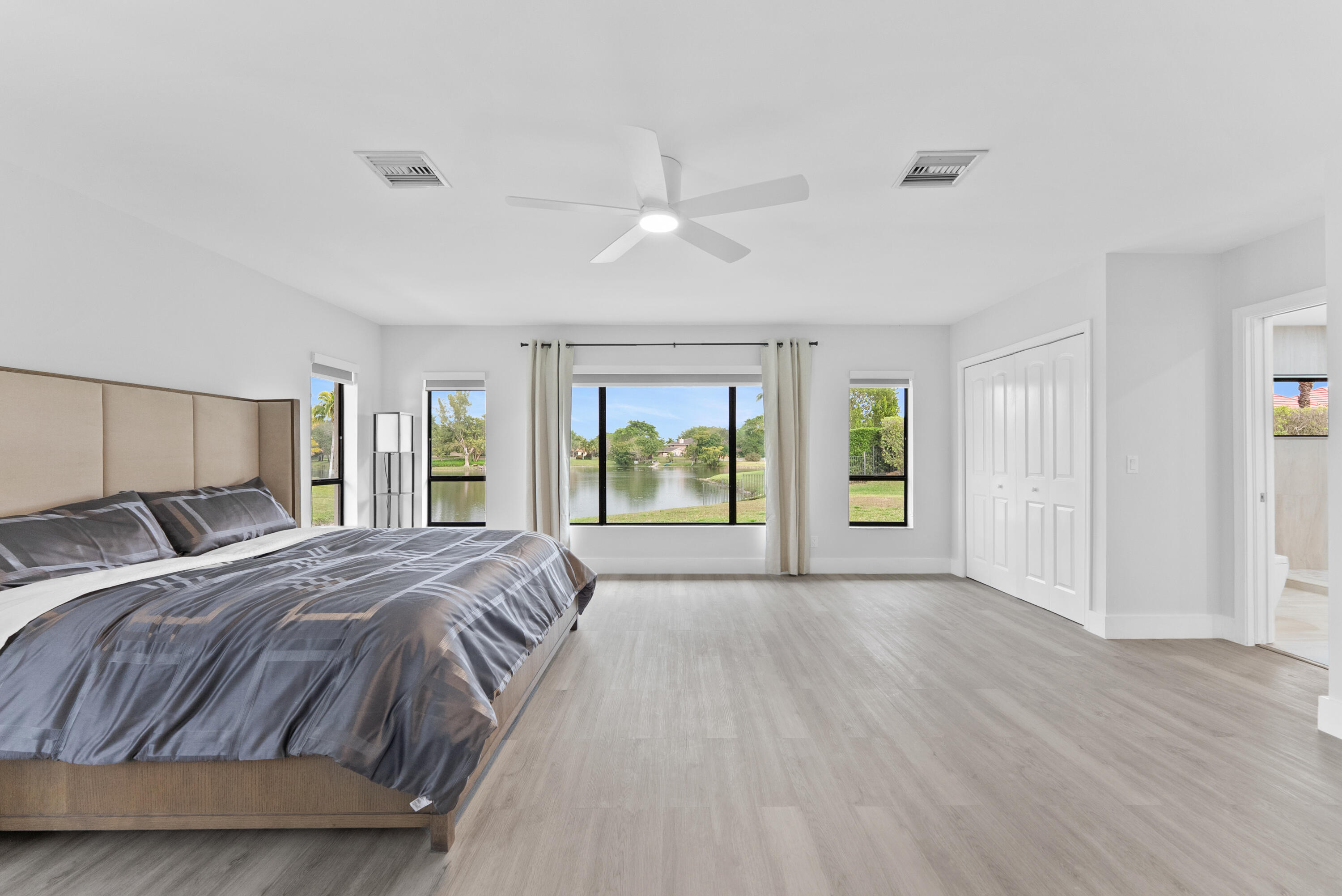 4120 NW 99th Coral Springs, FL 33065