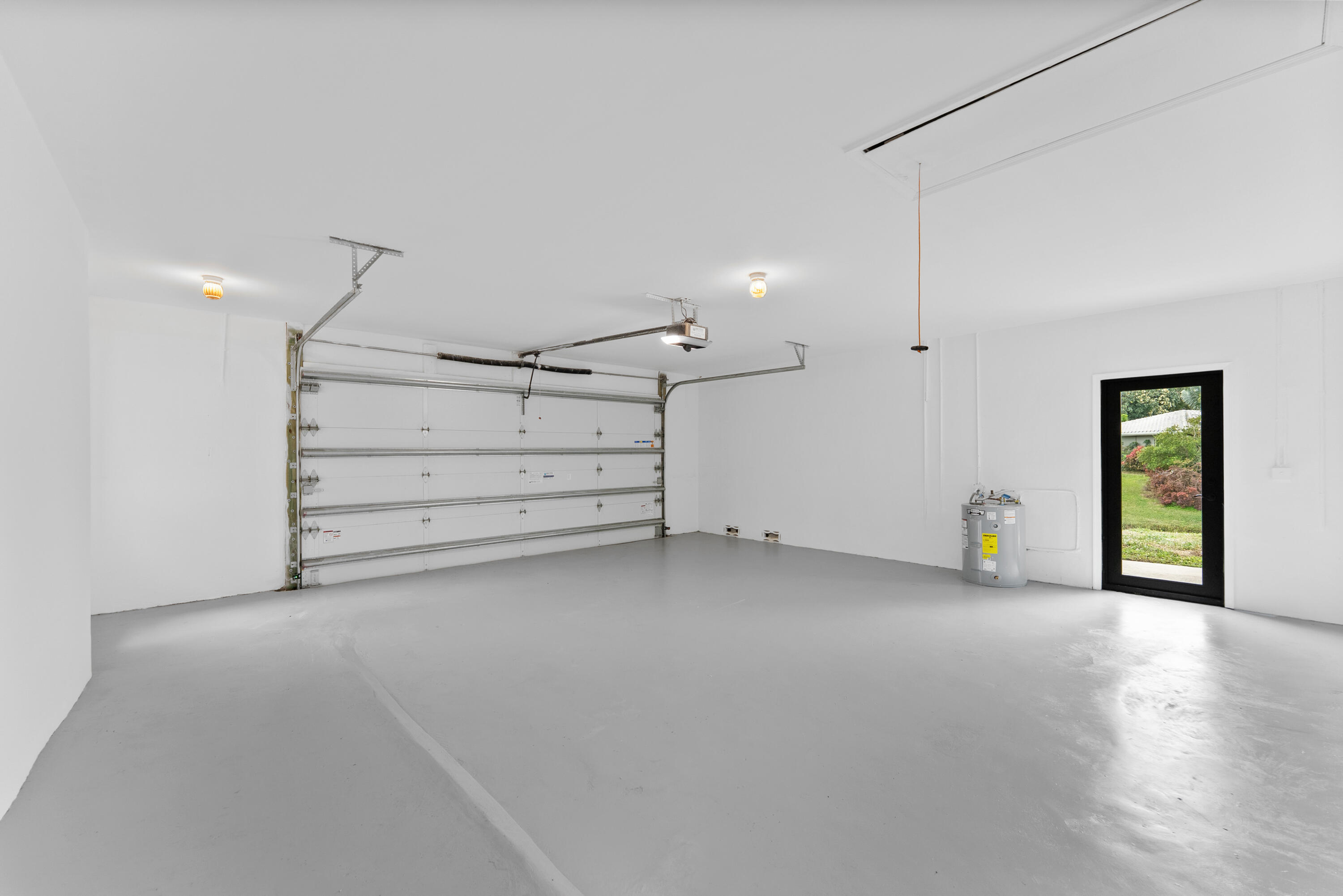 4120 NW 99th Coral Springs, FL 33065